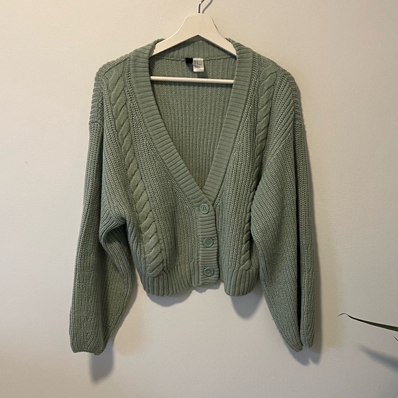 H&M Light Green Cable Knit Cardigan - Picture 9 of 9
